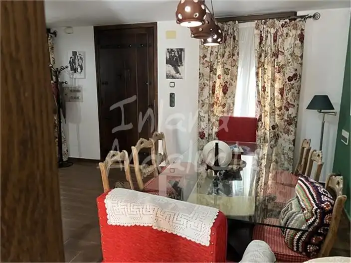 Comedor de Casa adosada en venta en Frailes con Terraza y Internet