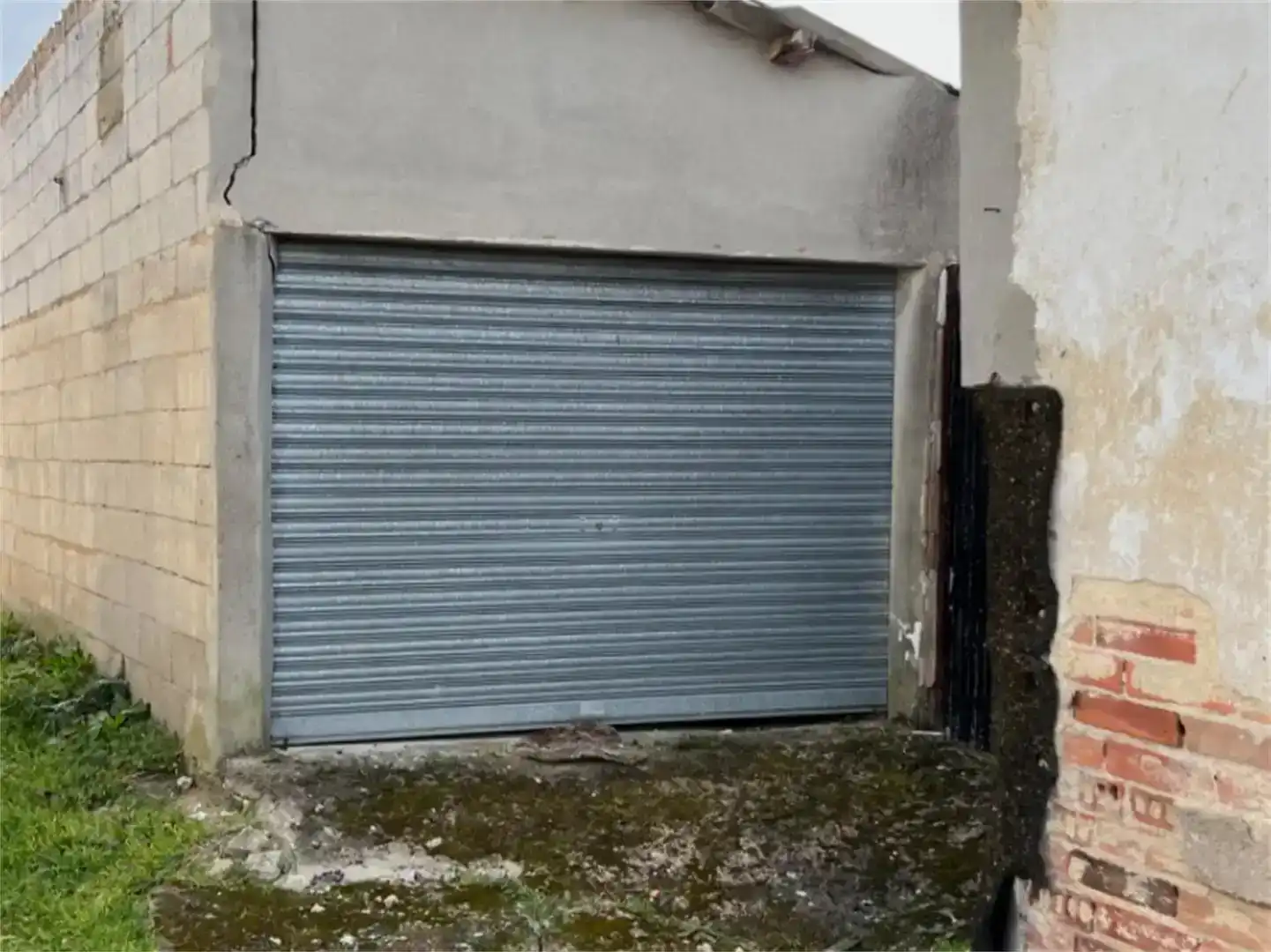 Parking de Casa o chalet en venta en La Robla 