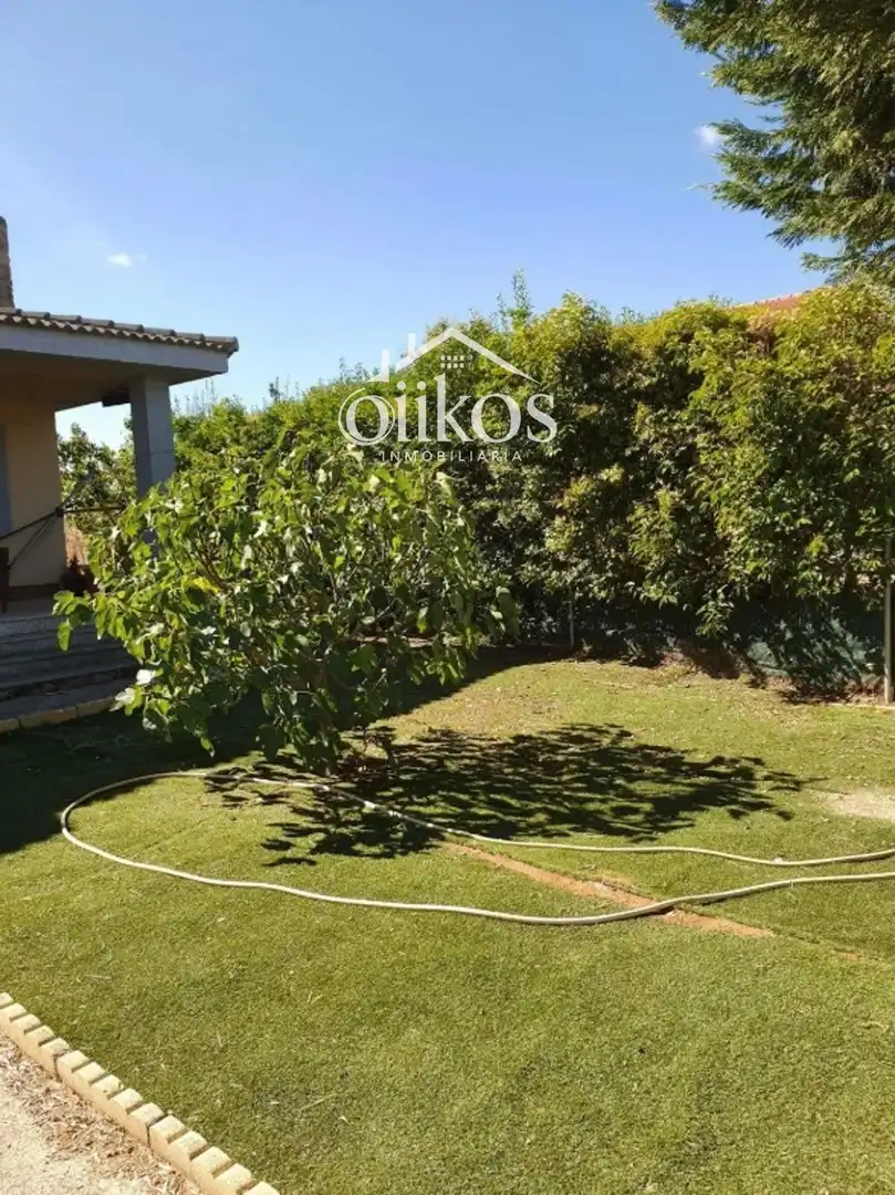 Houses for sale in Calvarrasa de Arriba