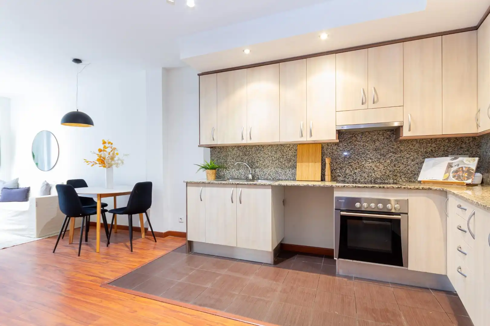 Kitchen of Flat for sale in Sallent, Barcelona