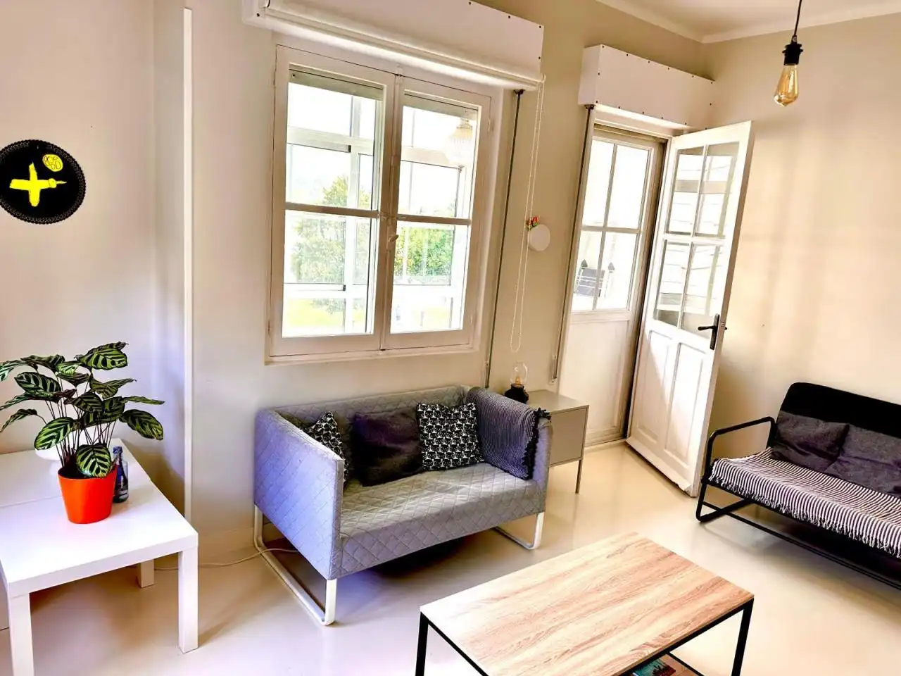 Wohnzimmer von Wohnung zur Miete in Pontevedra Capital  mit Heizung und Möbliert