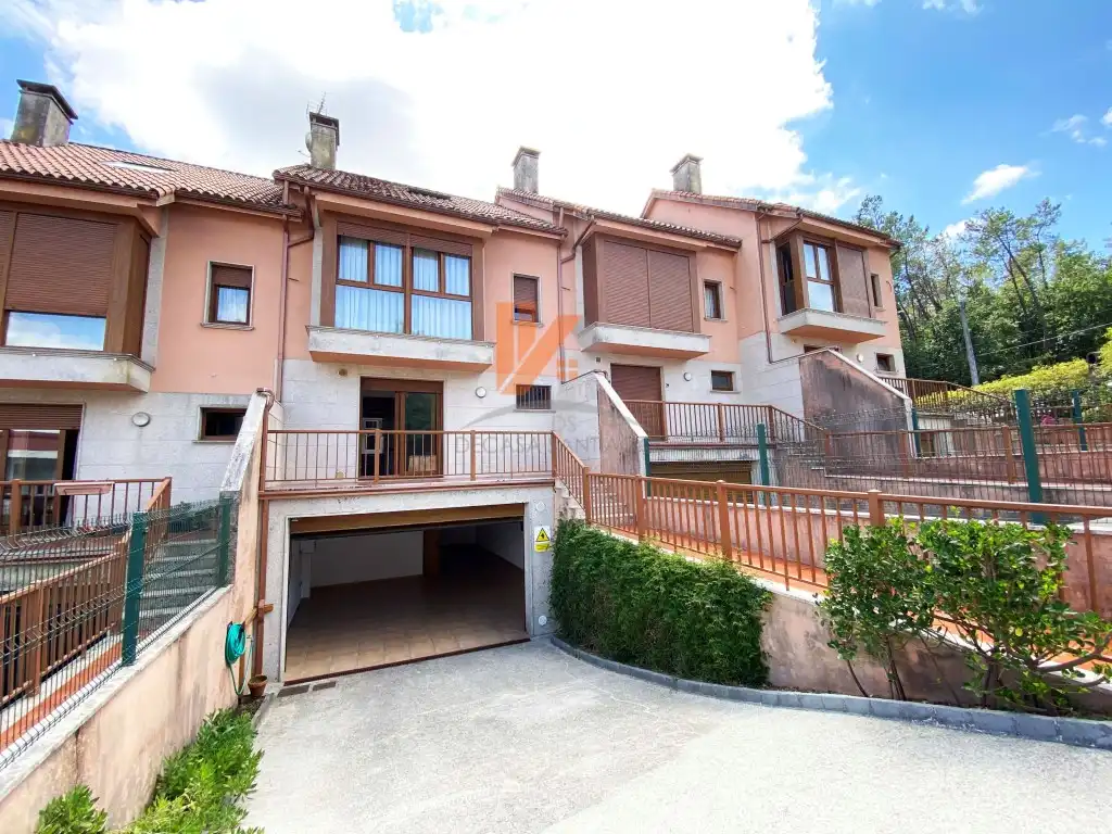 Exterior view of Houses for sale in Teo