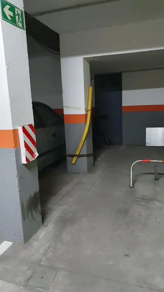 Parking de Dúplex en venta en Sanlúcar de Barrameda con Aire acondicionado, Trastero y Amueblado
