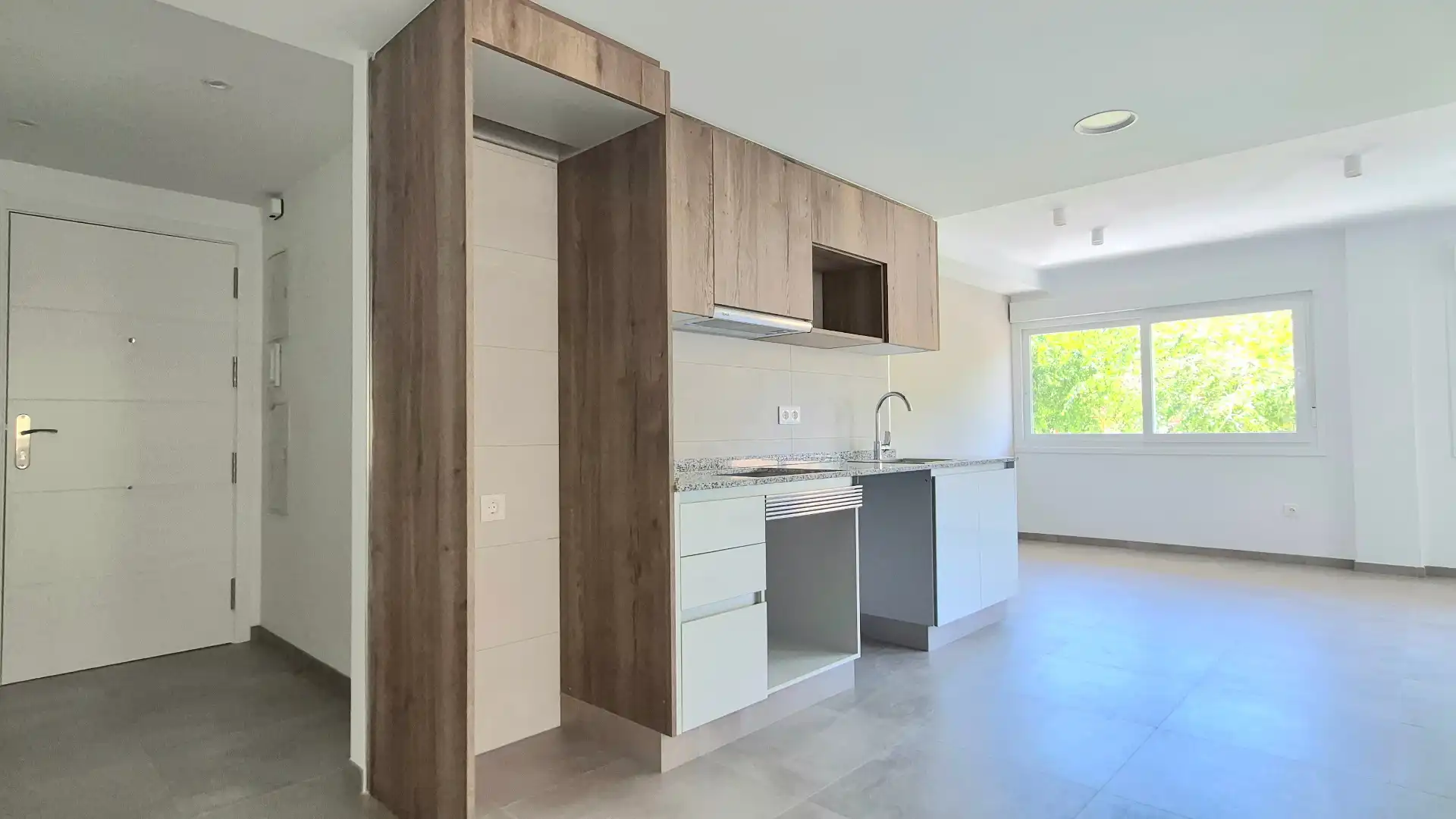 Cocina de Piso en venta en Elda con Terraza y Balcón
