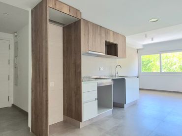 Appartamento con balcone in vendita a Calle Uruguay 6
