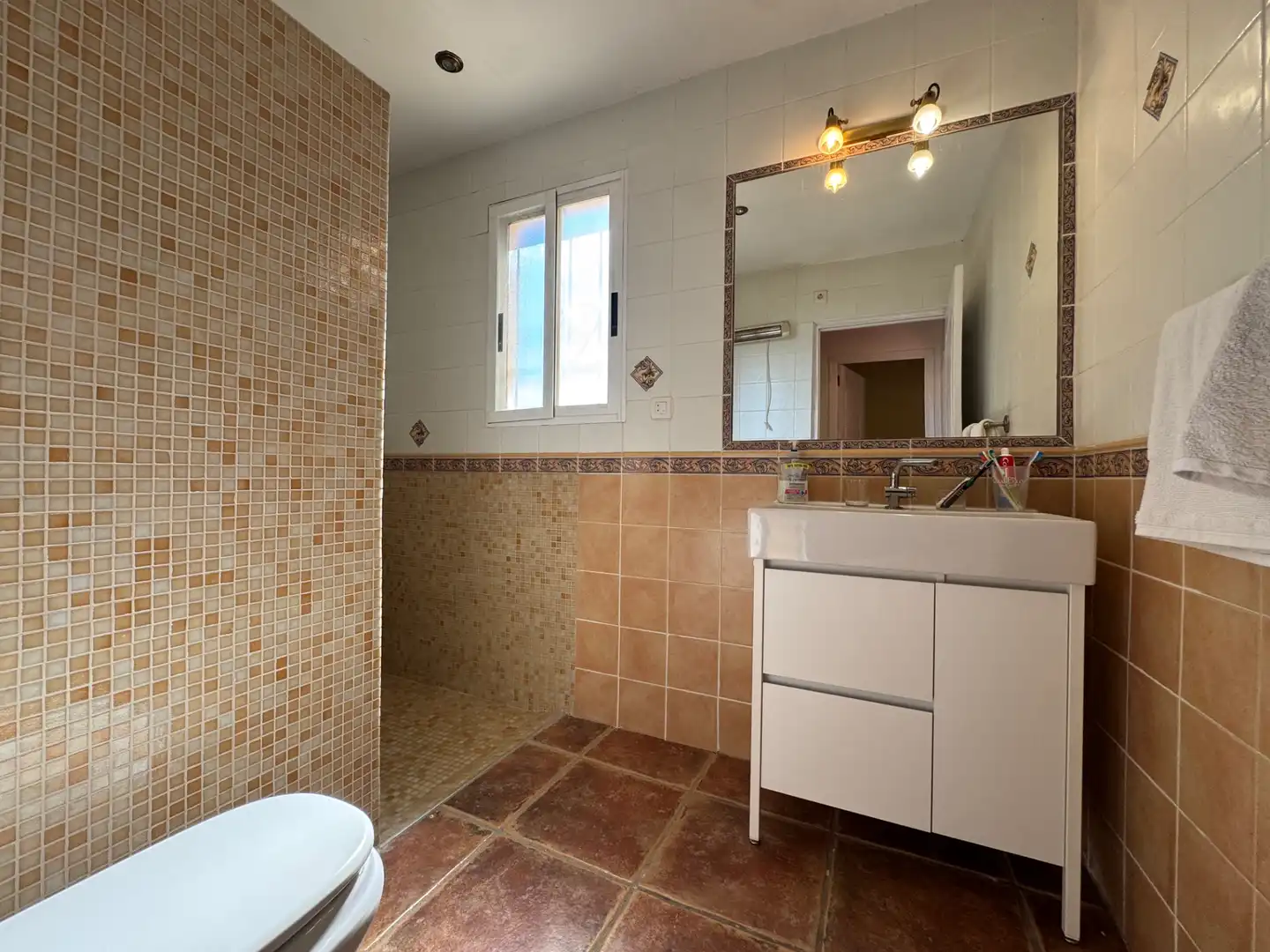 Bathroom of Houses for sale in Caravaca de la Cruz  with Air Conditioner, Private garden and Terrace