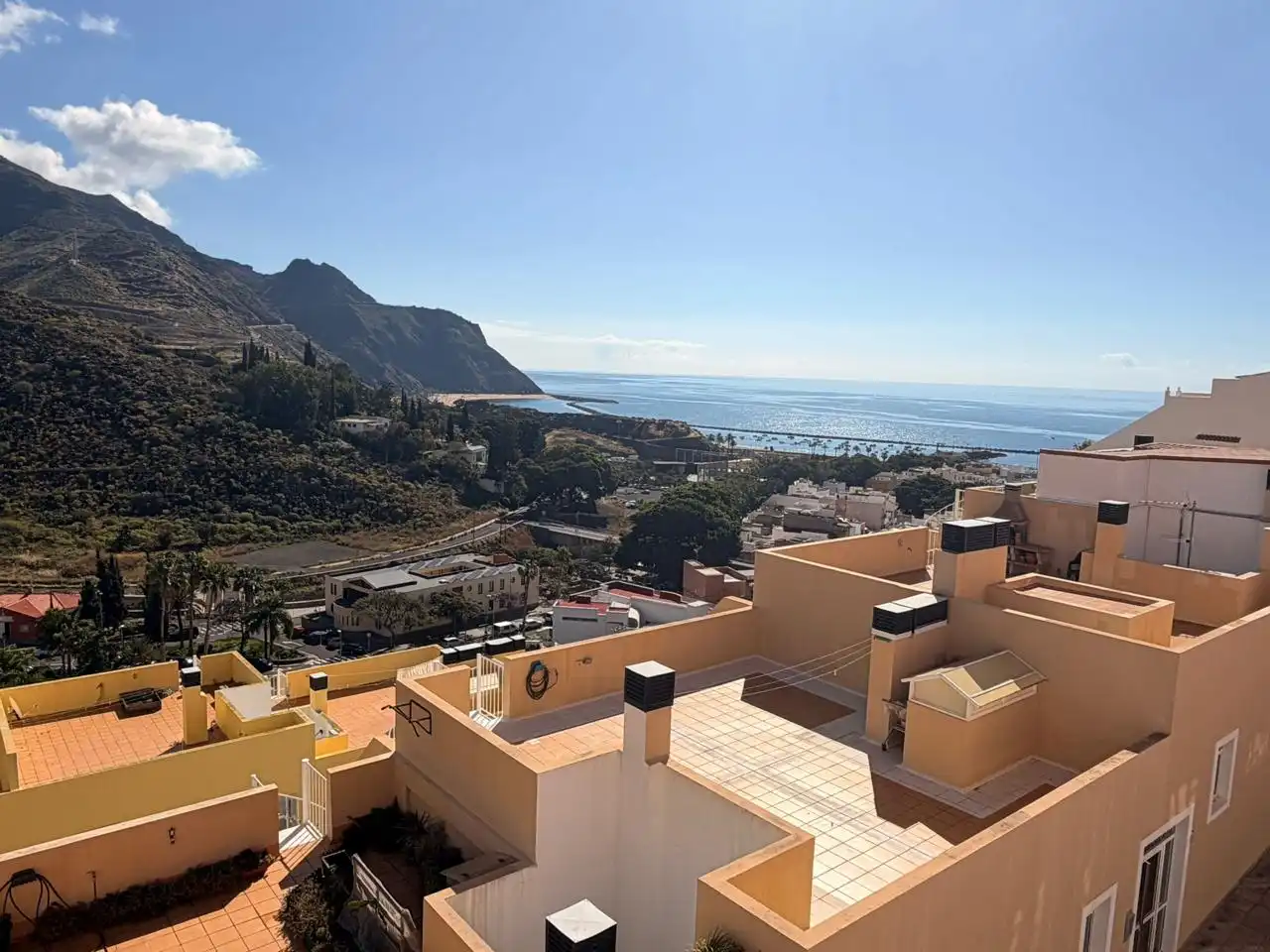 Exterior view of Flat for rent in  Santa Cruz de Tenerife Capital  with Furnished