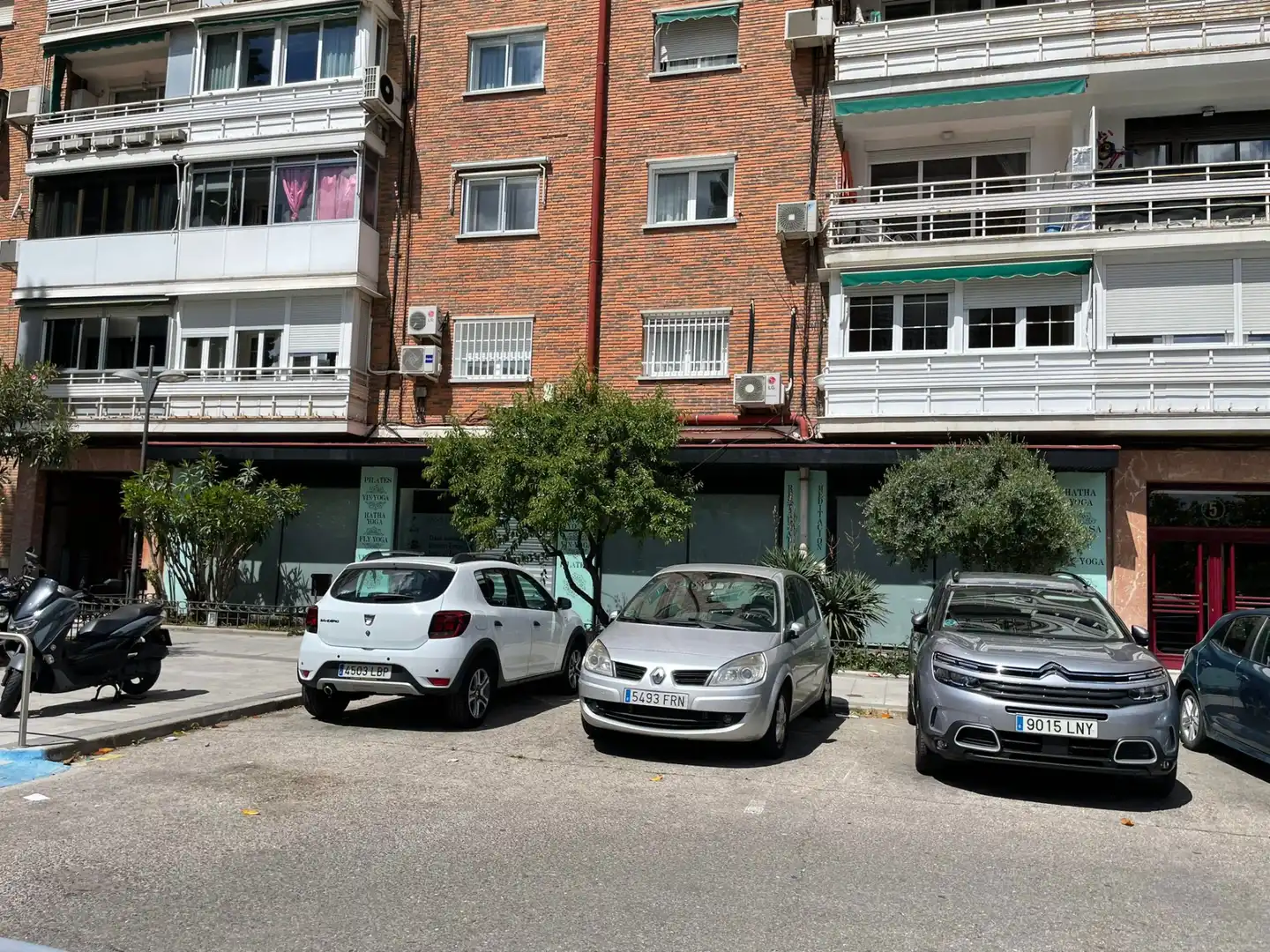Parking of Commercial properties for sale in Alcorcón  with Air Conditioner and Alarm