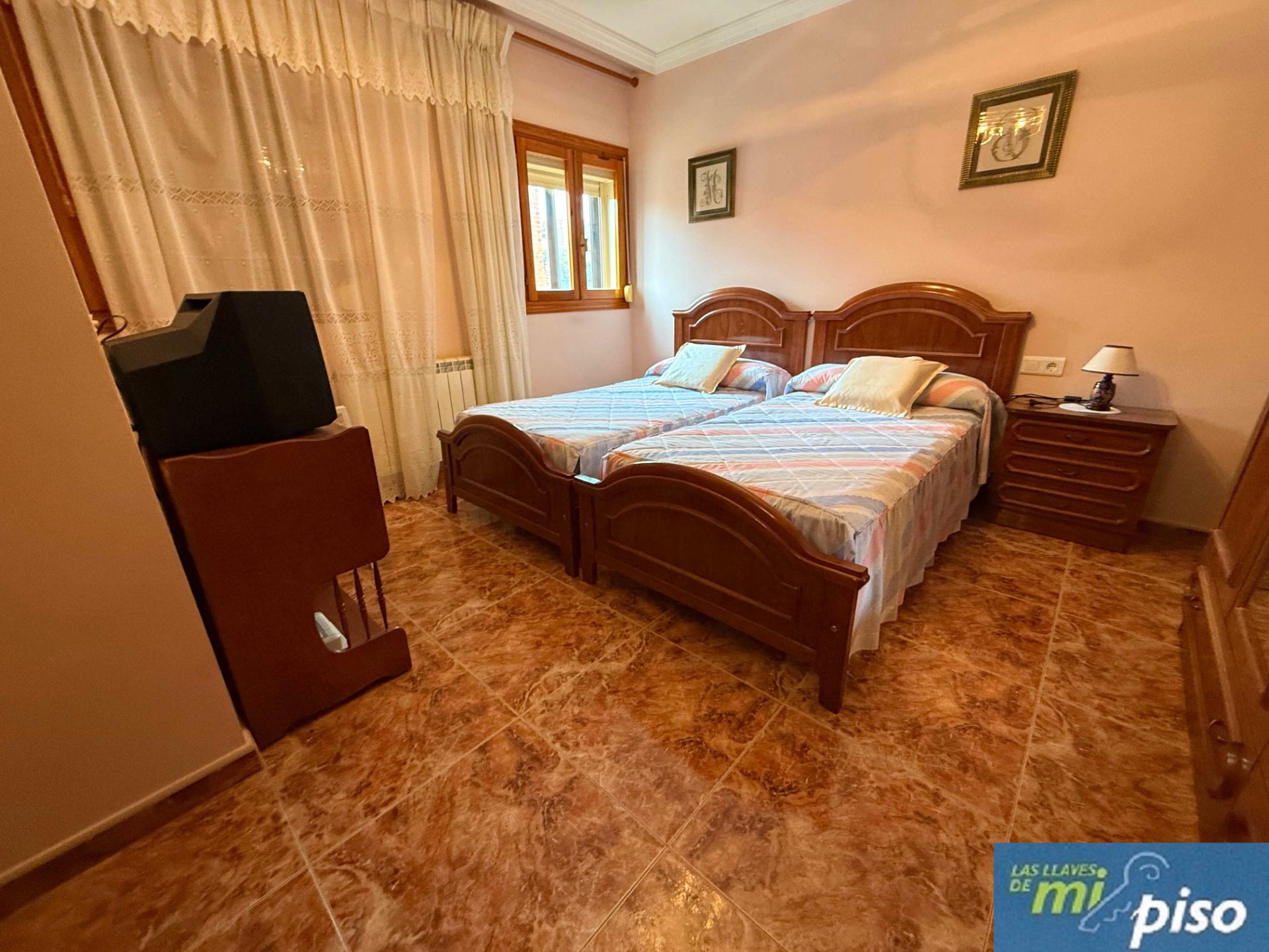Bedroom of Single-family semi-detached for sale in Pollos  with Heating, Private garden and Terrace
