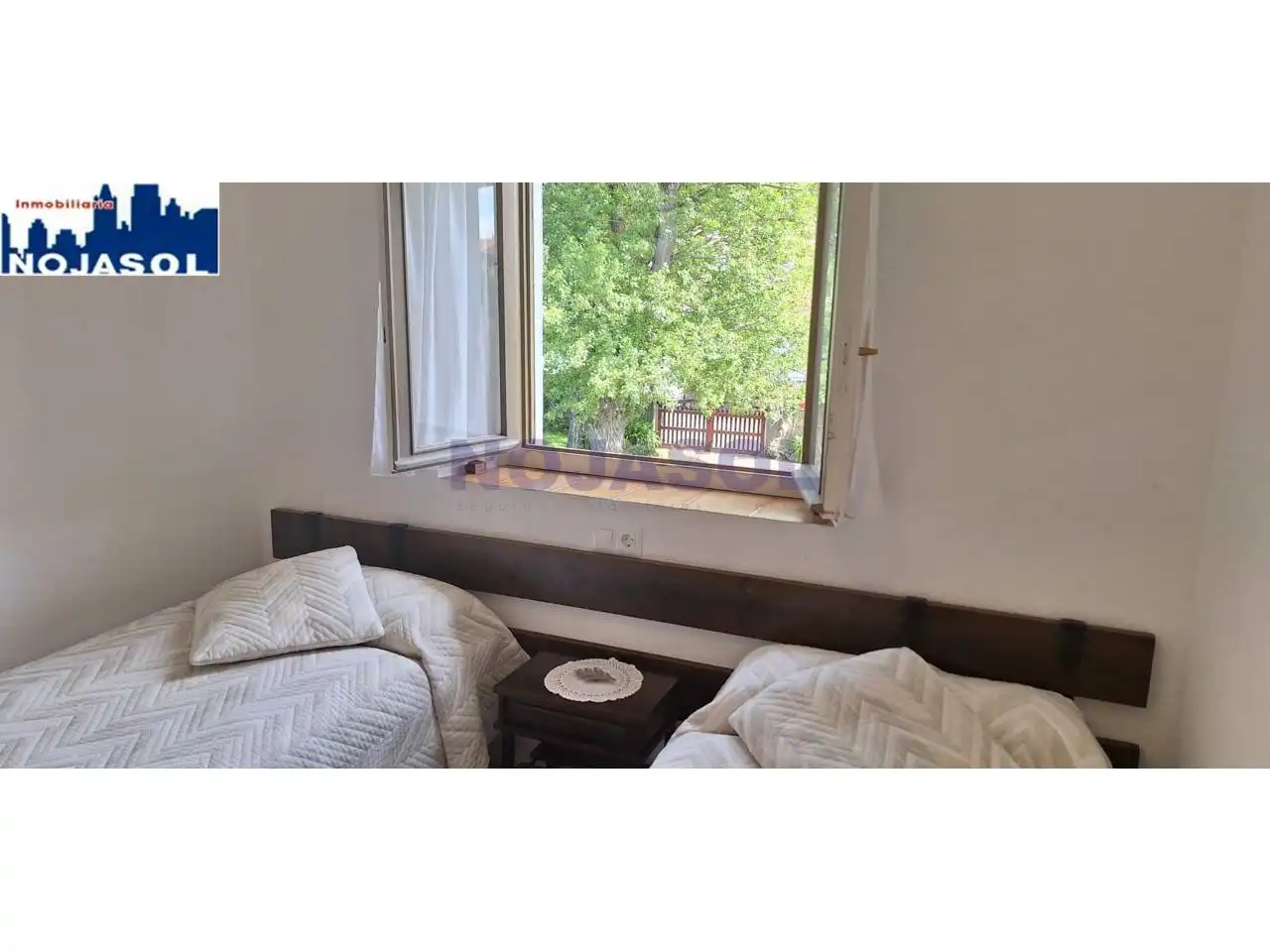 Dormitori de Casa o xalet de lloguer en Noja amb Jardí privat, Terrassa i Moblat
