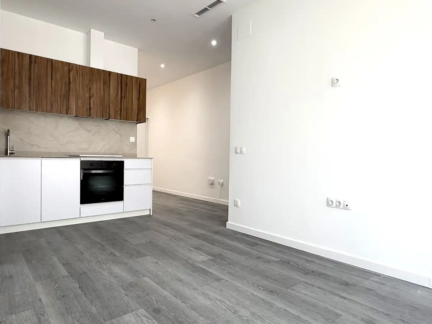 Kitchen of Flat for sale in Sant Boi de Llobregat  with Air Conditioner, Heating and Parquet flooring