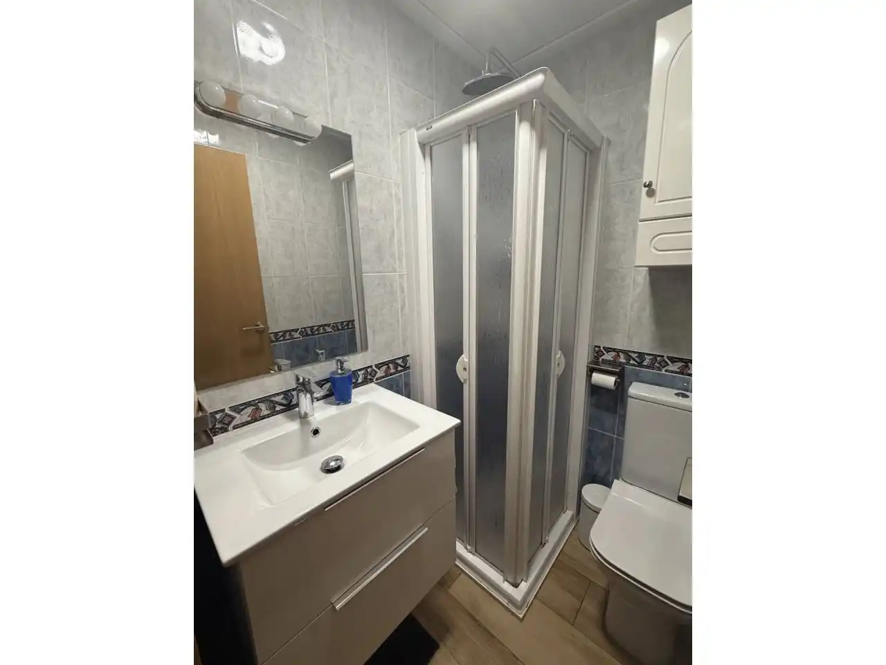 Baño de Dúplex en venta en Elche / Elx con Aire acondicionado, Terraza y Trastero