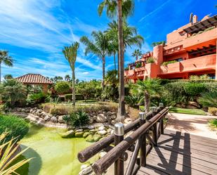 Jardí de Planta baixa en venda en Estepona amb Aire condicionat, Terrassa i Piscina