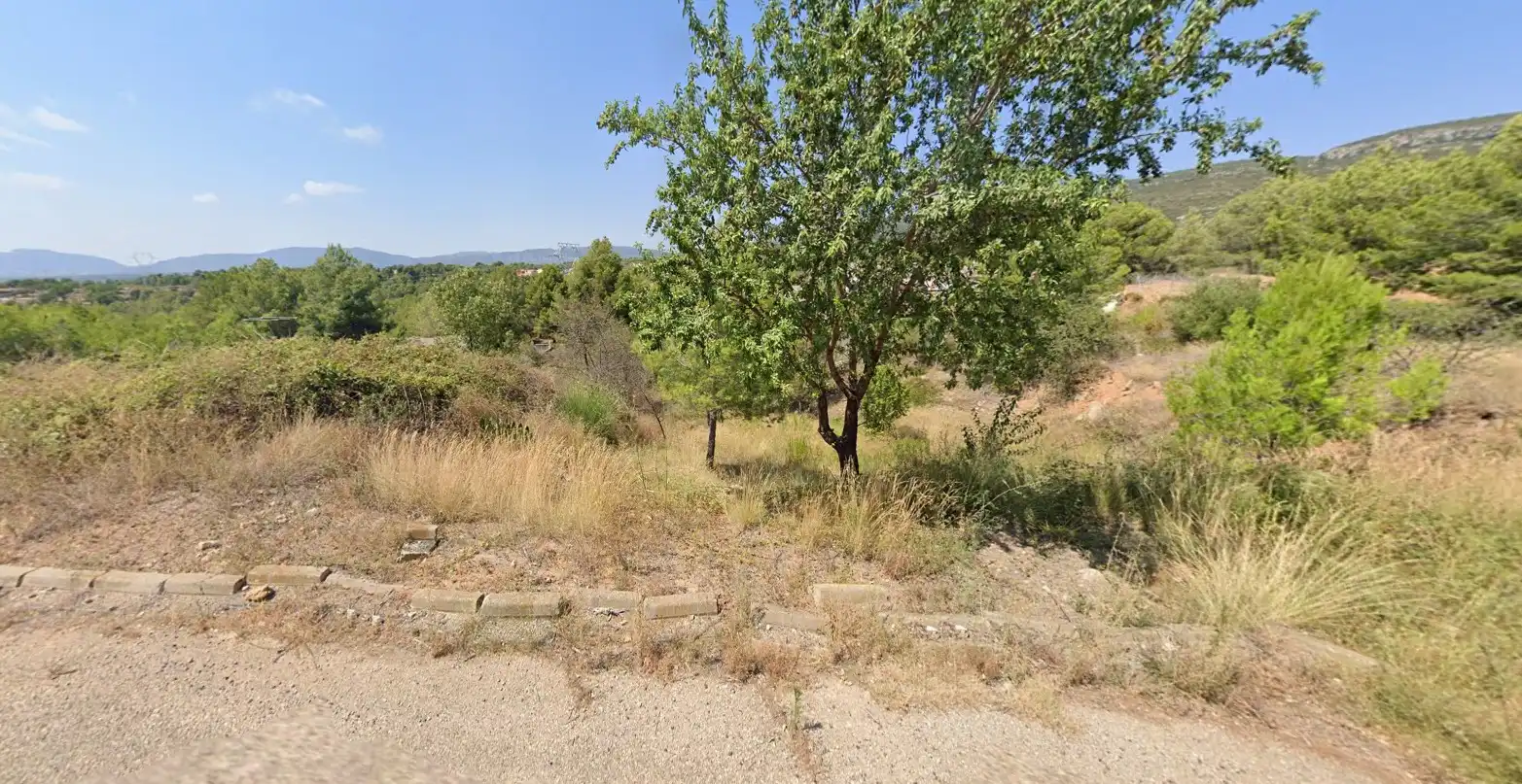 Terreny residencial en venda a Carrer Valencia 740
