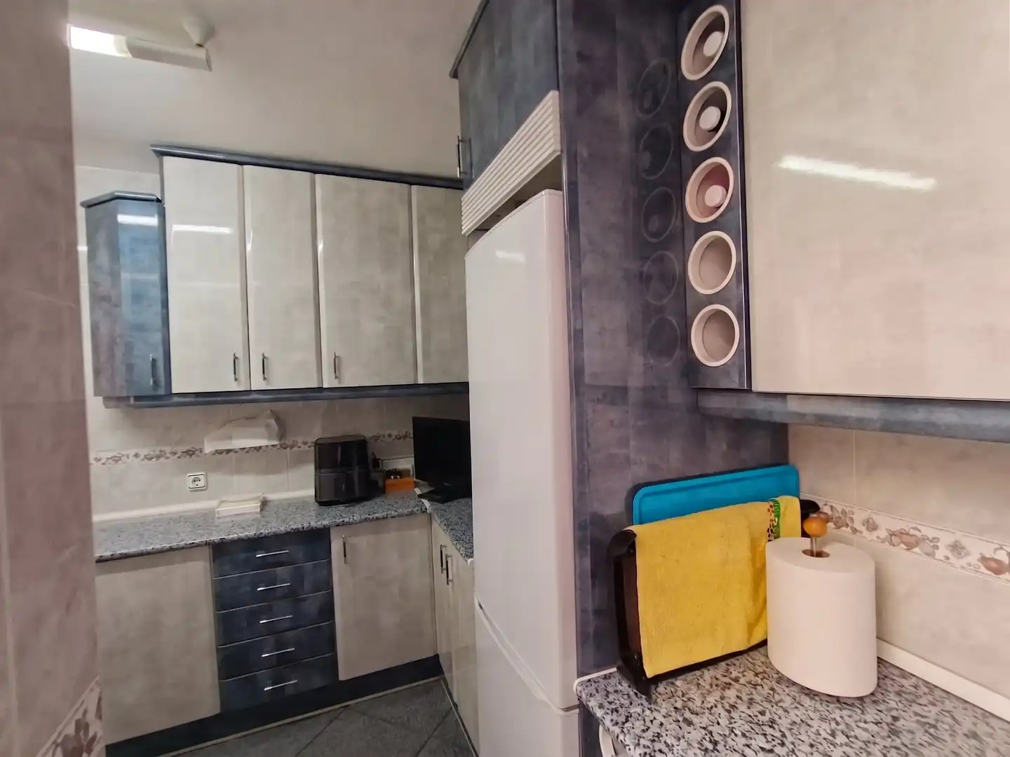 Kitchen of Flat for sale in Parla  with Air Conditioner, Heating and Storage room