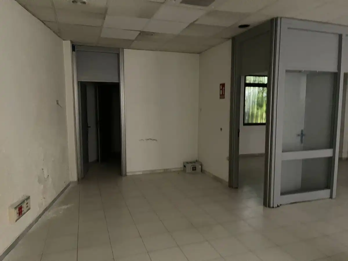 Commercial properties for sale in Huelma