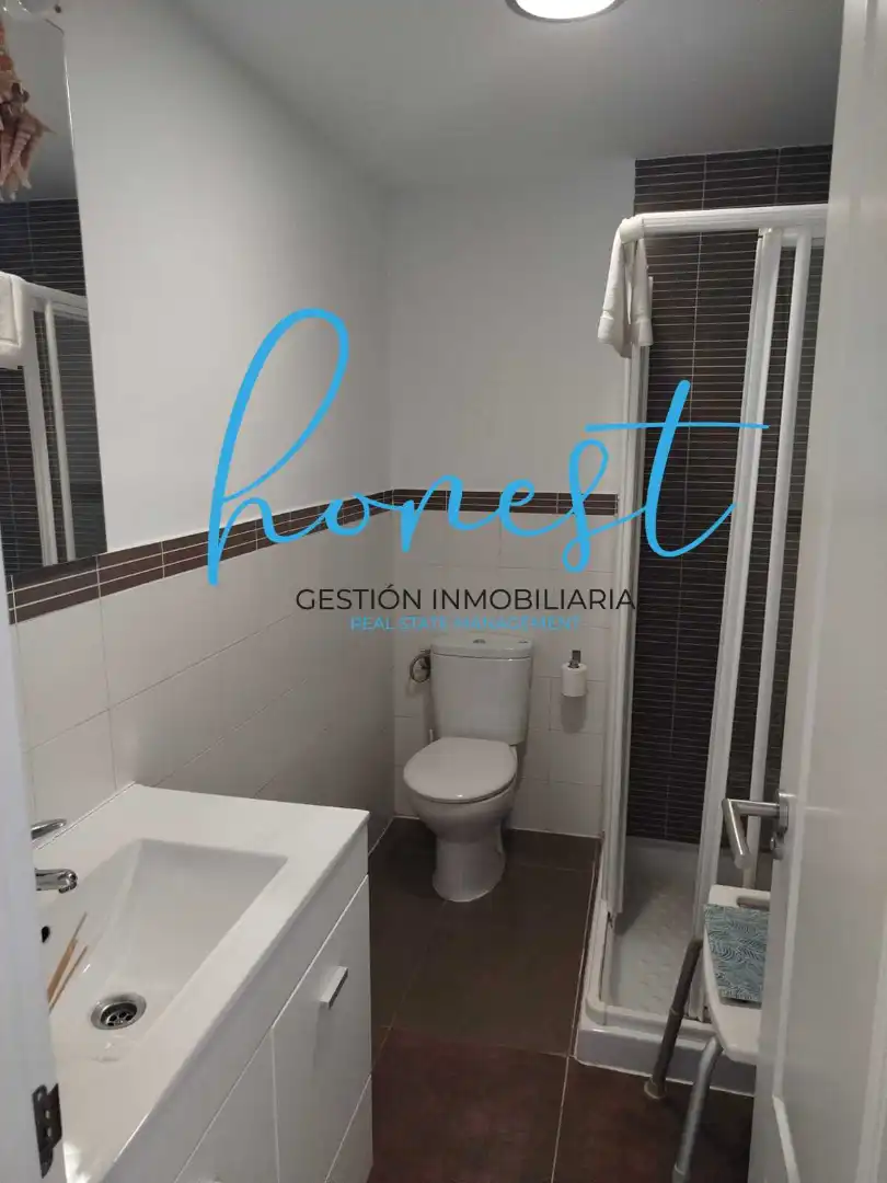 Badezimmer von Loft zum Verkauf in Torremolinos mit Klimaanlage, Terrasse und Möbliert