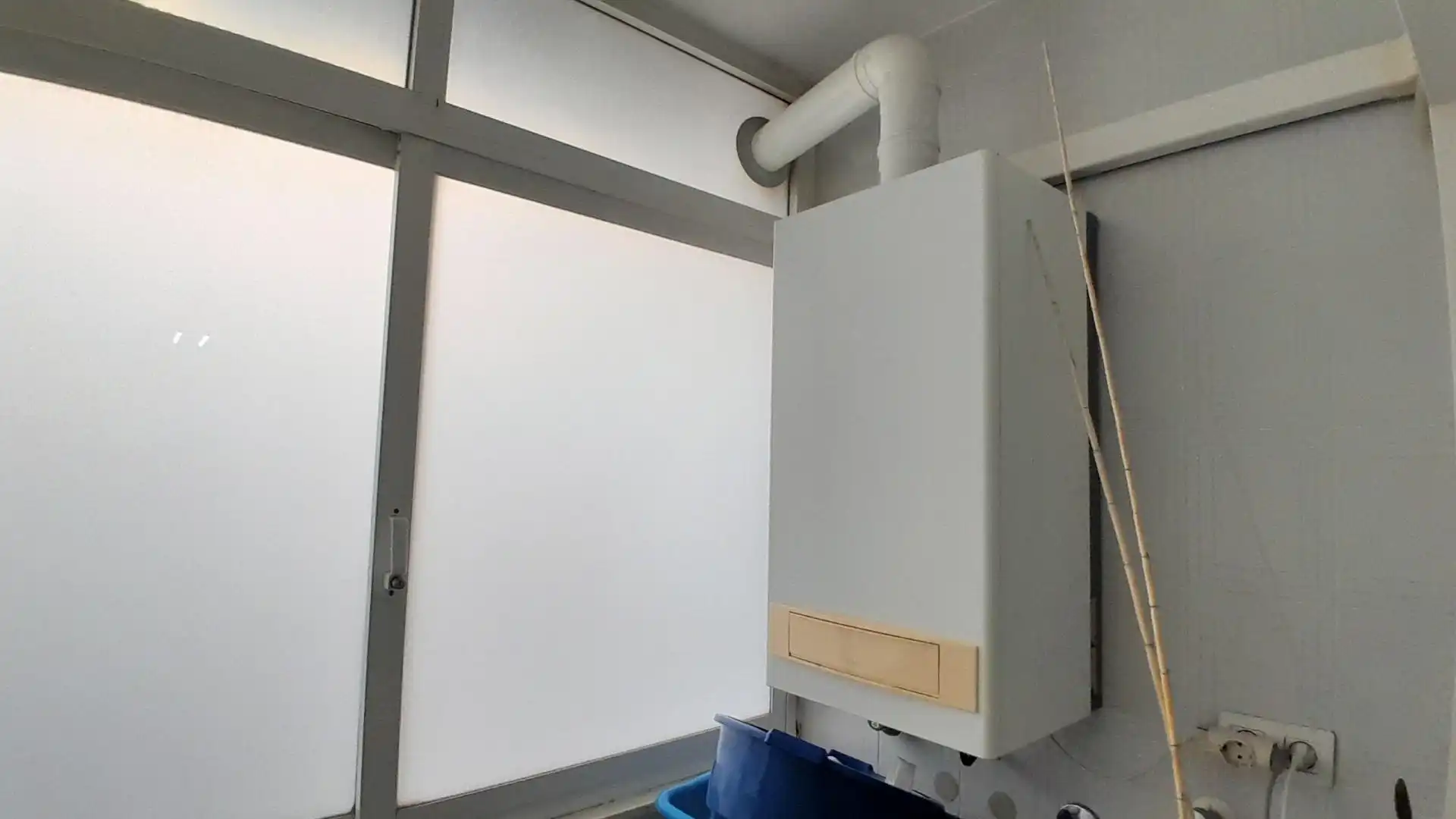 Bany de Pis en venda en Yecla amb Aire condicionat, Calefacció i Terrassa