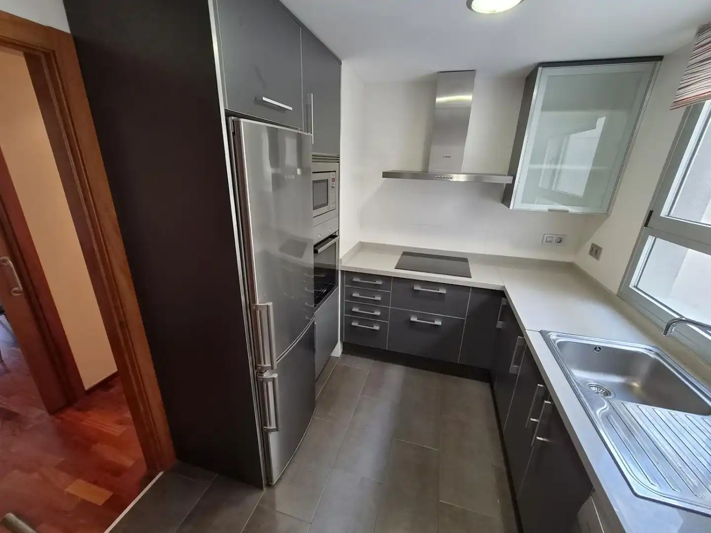 Cuina de Pis de lloguer en Castellón de la Plana / Castelló de la Plana amb Aire condicionat, Calefacció i Parquet