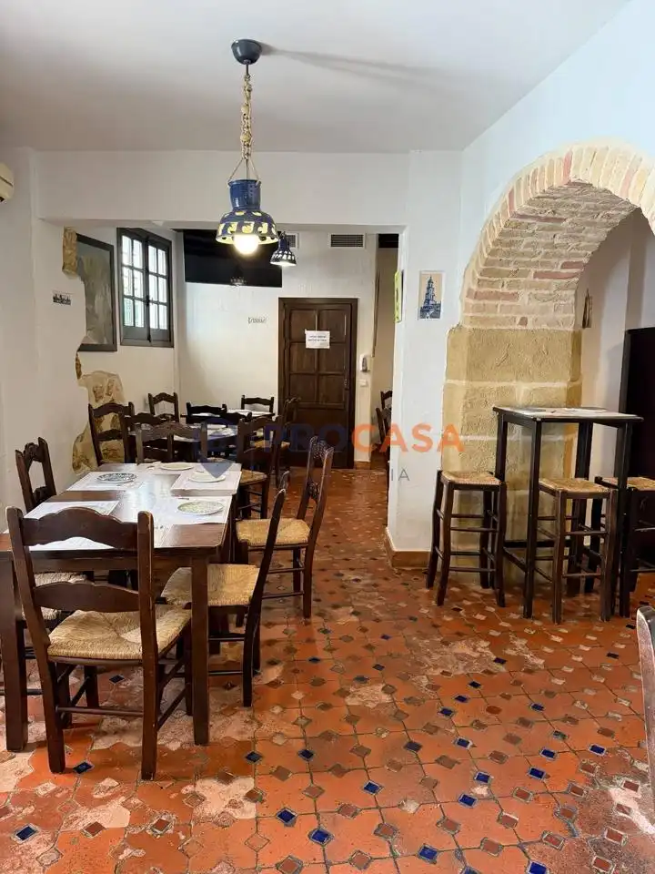 Buildings for sale in Utrera