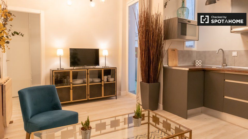 Flat to rent in Bellas Vistas
