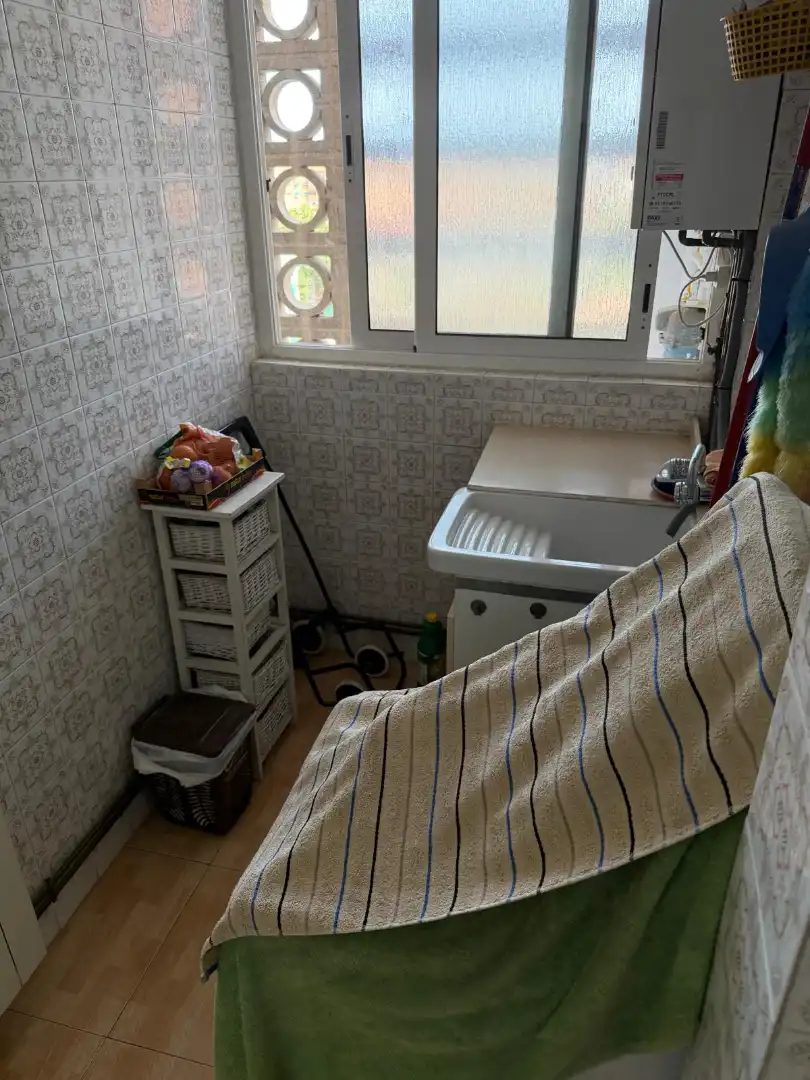 Habitación de Piso en venta en Badalona con Aire acondicionado, Calefacción y Parquet