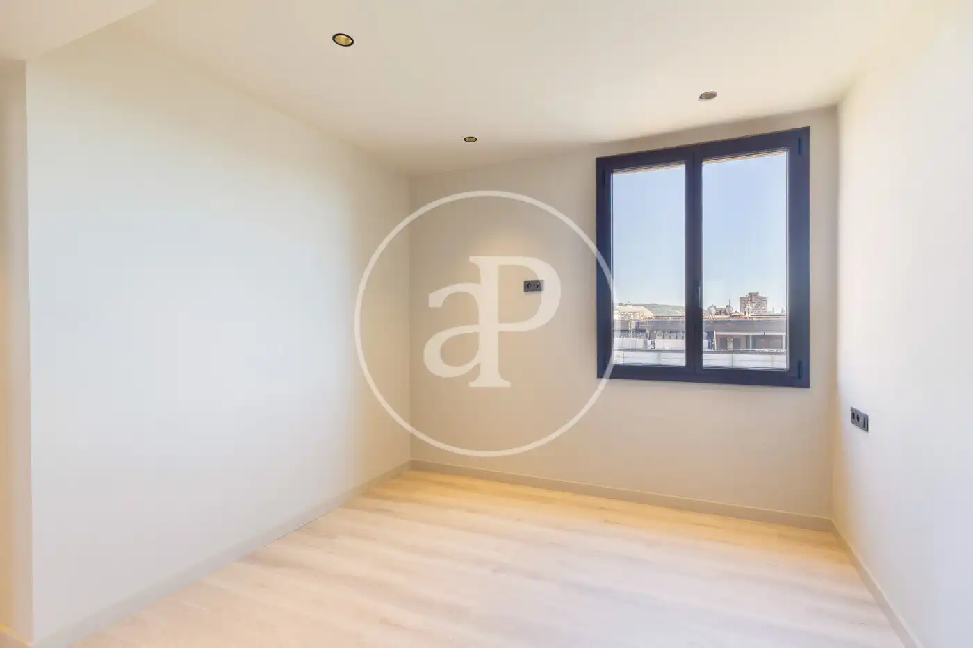 Penthouse with terrace for sale in Carrer de Provença, imagen 9