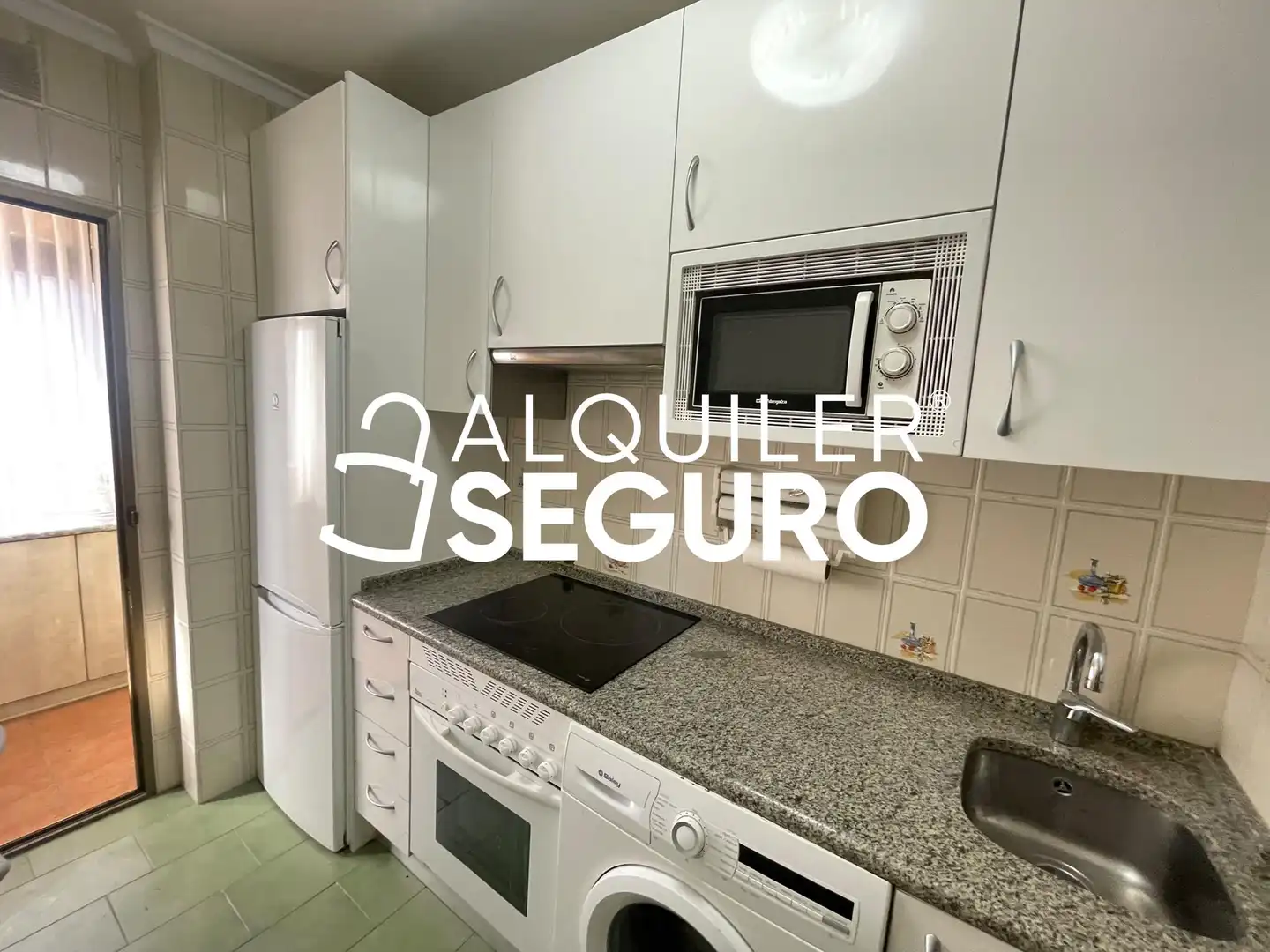 Kitchen of Flat for rent in Madrid  with Heating and Terrace