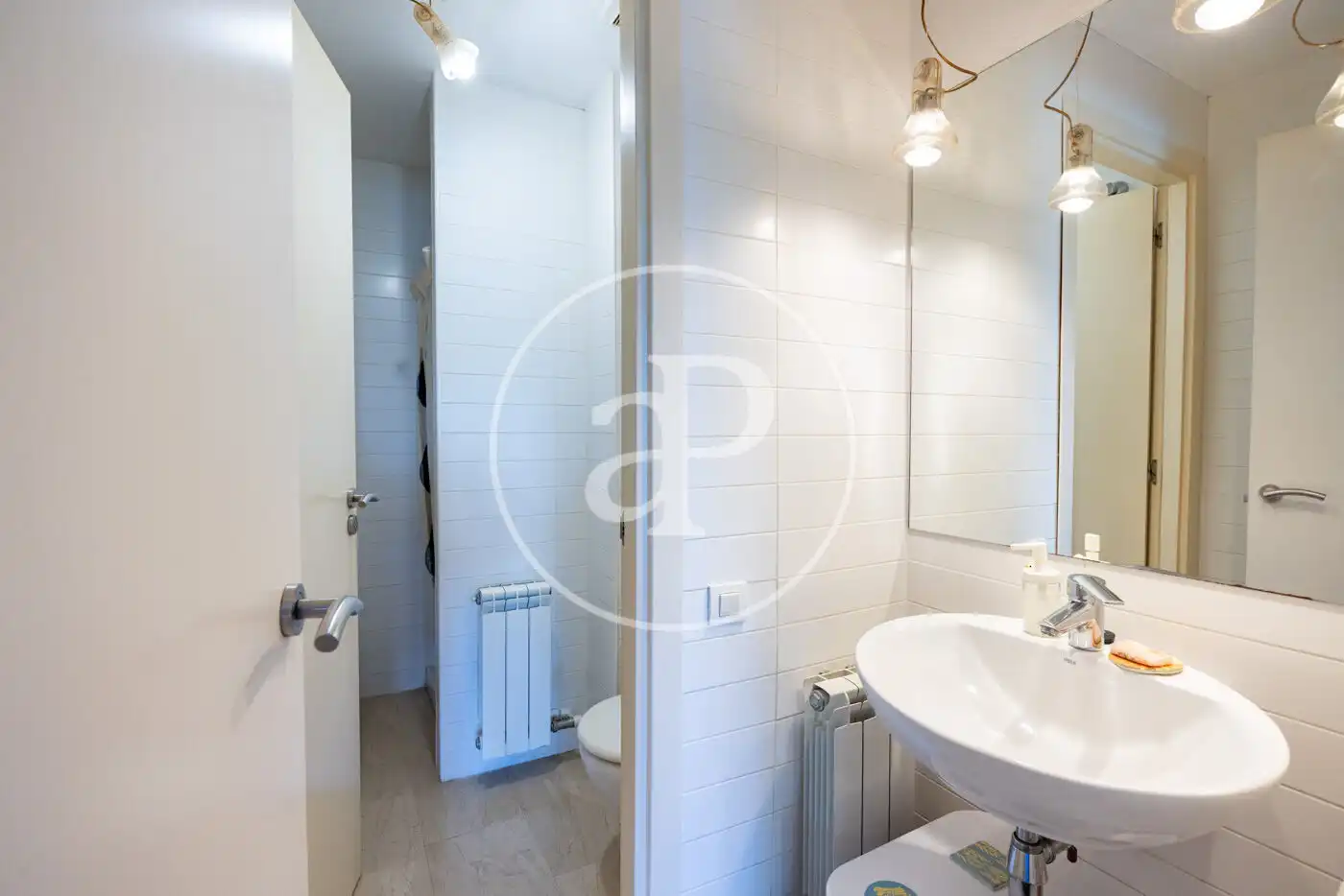 Bathroom of Houses for sale in Premià de Mar  with Air Conditioner, Heating and Private garden