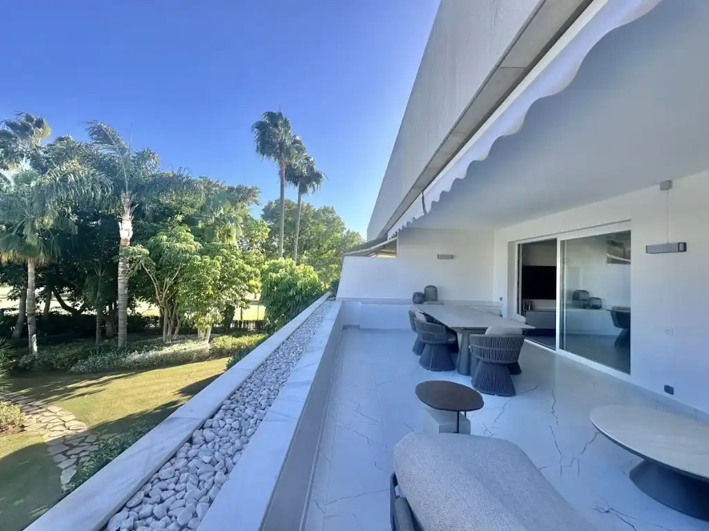 Appartement compact avec piscine à vendre à Nueva Andalucía, imagen 4