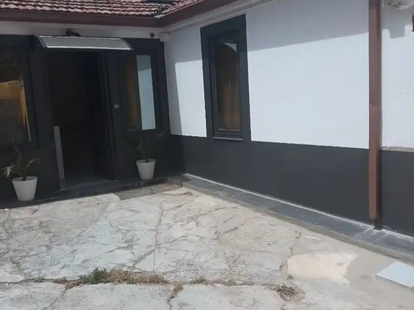 Vista exterior de Planta baixa en venda en Aranjuez amb Aire condicionat