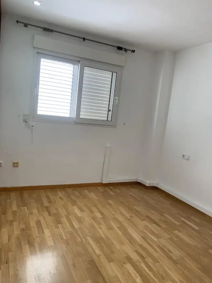 Ático de alquiler en Carrer de Rafael Reyes i Torrent (Pintor), L'Amistat