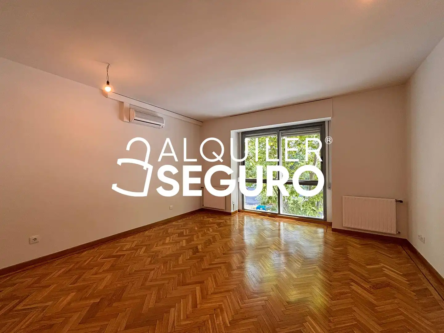 Sala de estar de Piso de alquiler en Madrid con Aire acondicionado y Calefacción