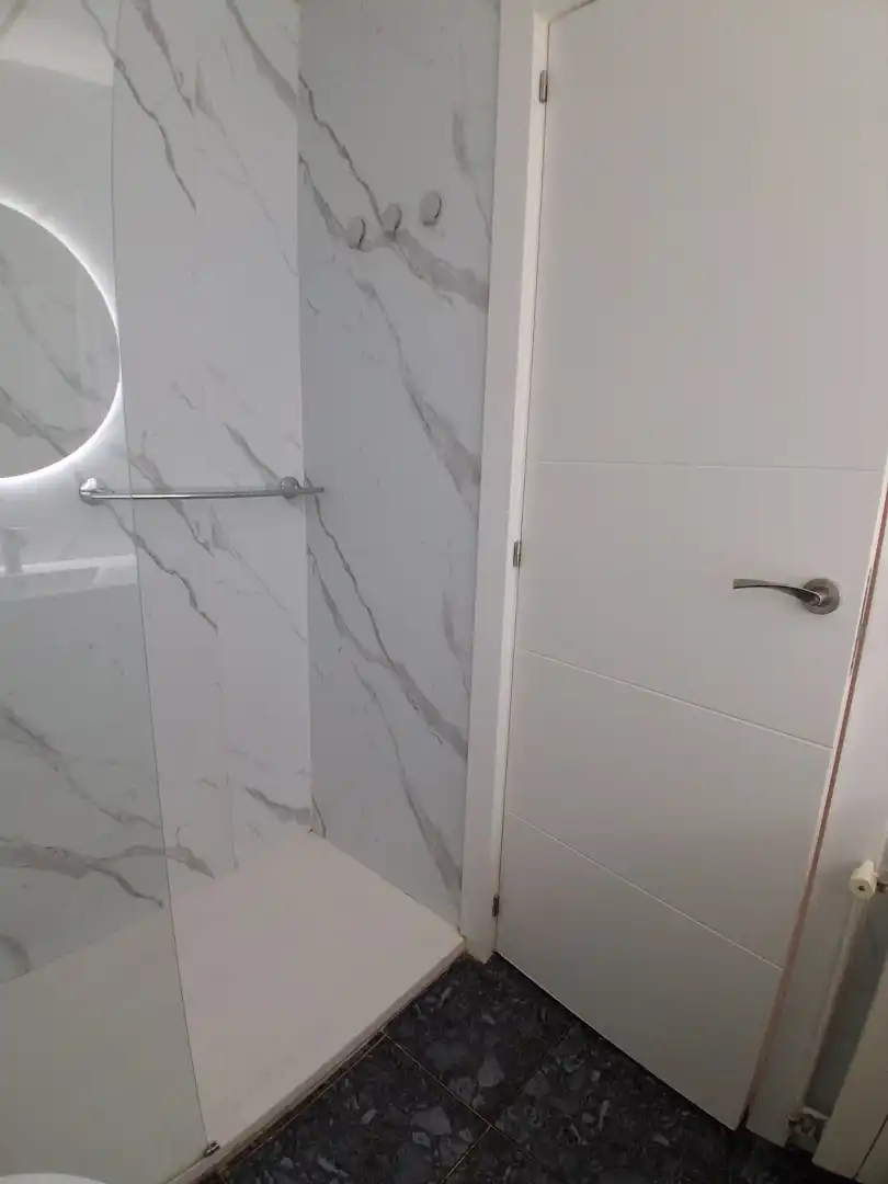 Bathroom of Flat for sale in Rubí  with Air Conditioner and Heating
