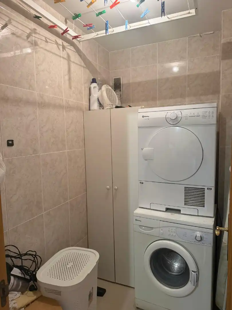 Badezimmer von Wohnung zur Miete in Lugo mit Heizung, Parkett und Abstellraum