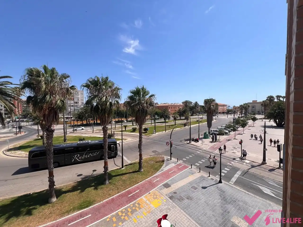 Vista exterior de Piso de alquiler en Valencia con Aire acondicionado y Amueblado