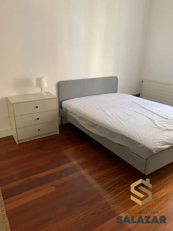 Habitación de Piso de alquiler en Bilbao  con Calefacción y Balcón