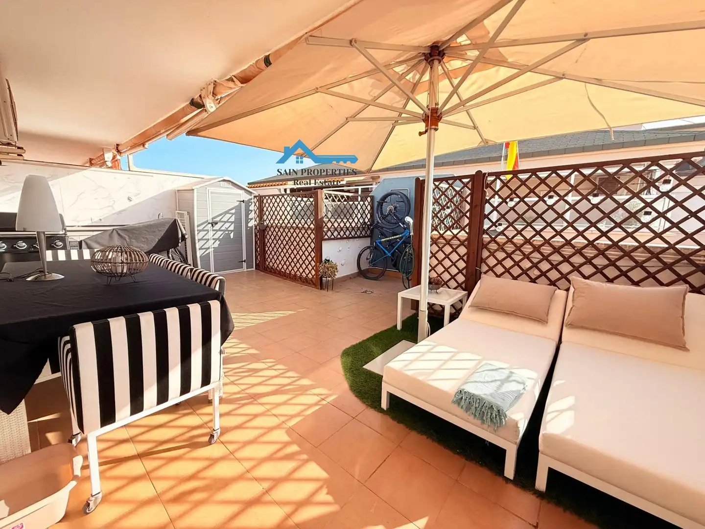 Penthouse mit Terrasse zum Verkauf in Pueblo - Urbanizaciones
