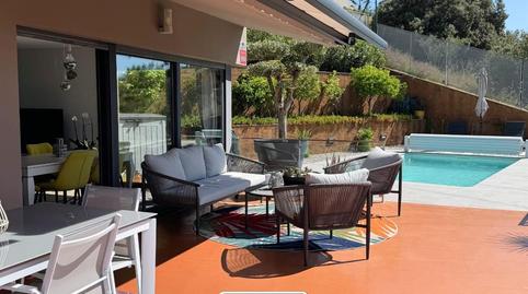 Foto 3 de Casa adosada en venda a Grifeu - Cap Ras - Els Estanys - Sant Genís, Girona