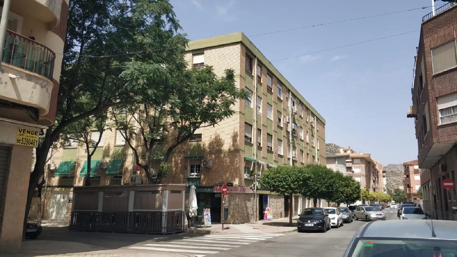 Vista exterior de Pis en venda en Elda