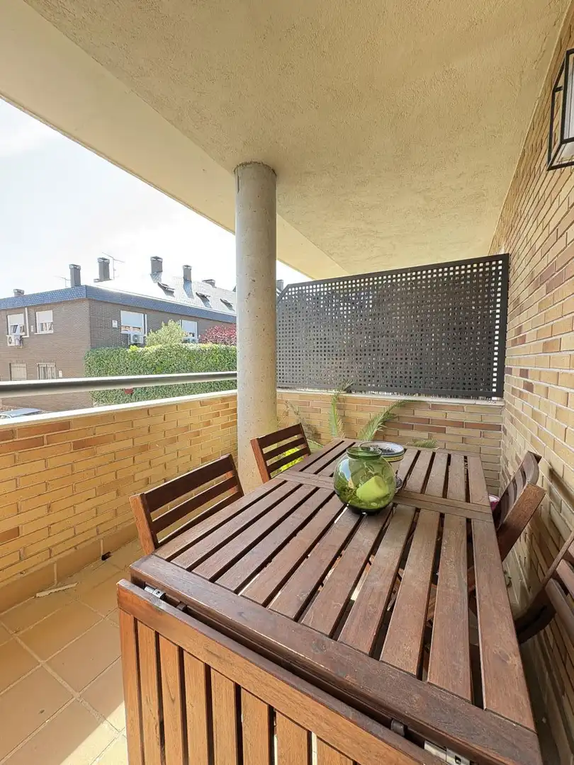 Terrasse von Maisonette zur Miete in Torrelodones mit Klimaanlage, Heizung und Terrasse