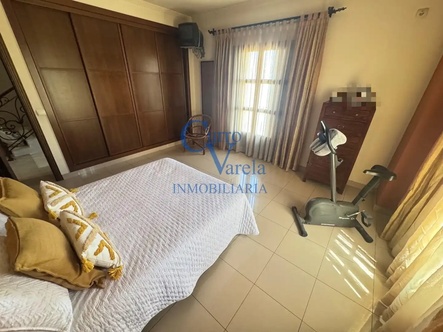 Bedroom of Houses for sale in Dos Hermanas  with Air Conditioner, Heating and Terrace