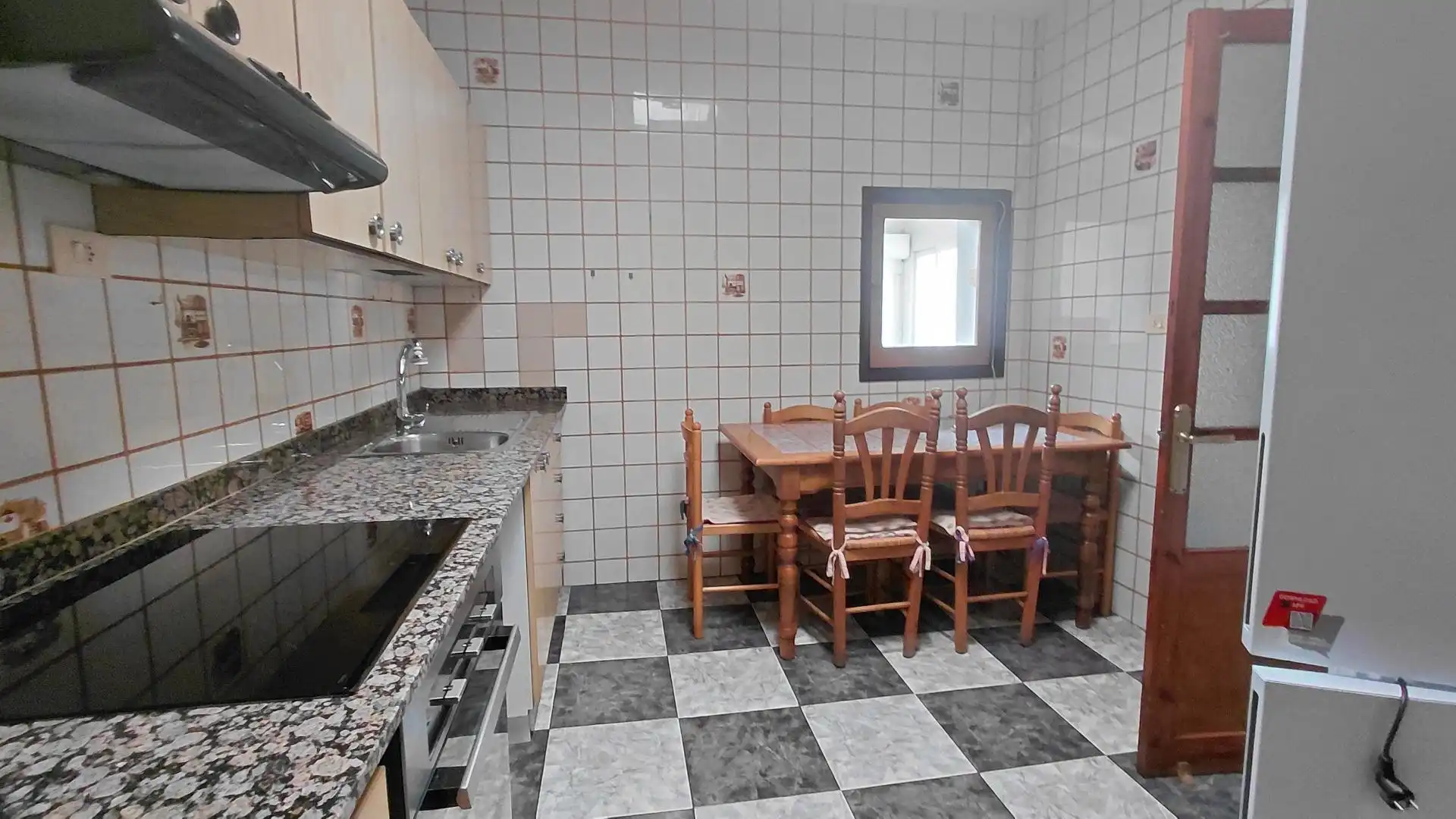 Kitchen of Flat for sale in Villena  with Terrace and Storage room