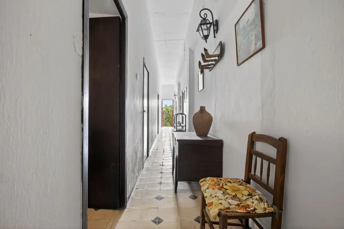 Finca rústica en venta en C. Pablo Picasso, Lora del Río