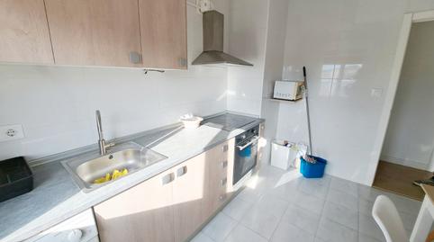 Foto 4 de Piso en venta en Arriagako Atea Kalea, Betoño, Vitoria - Gasteiz