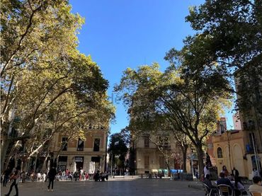 Mixto residencial en venta en Gràcia