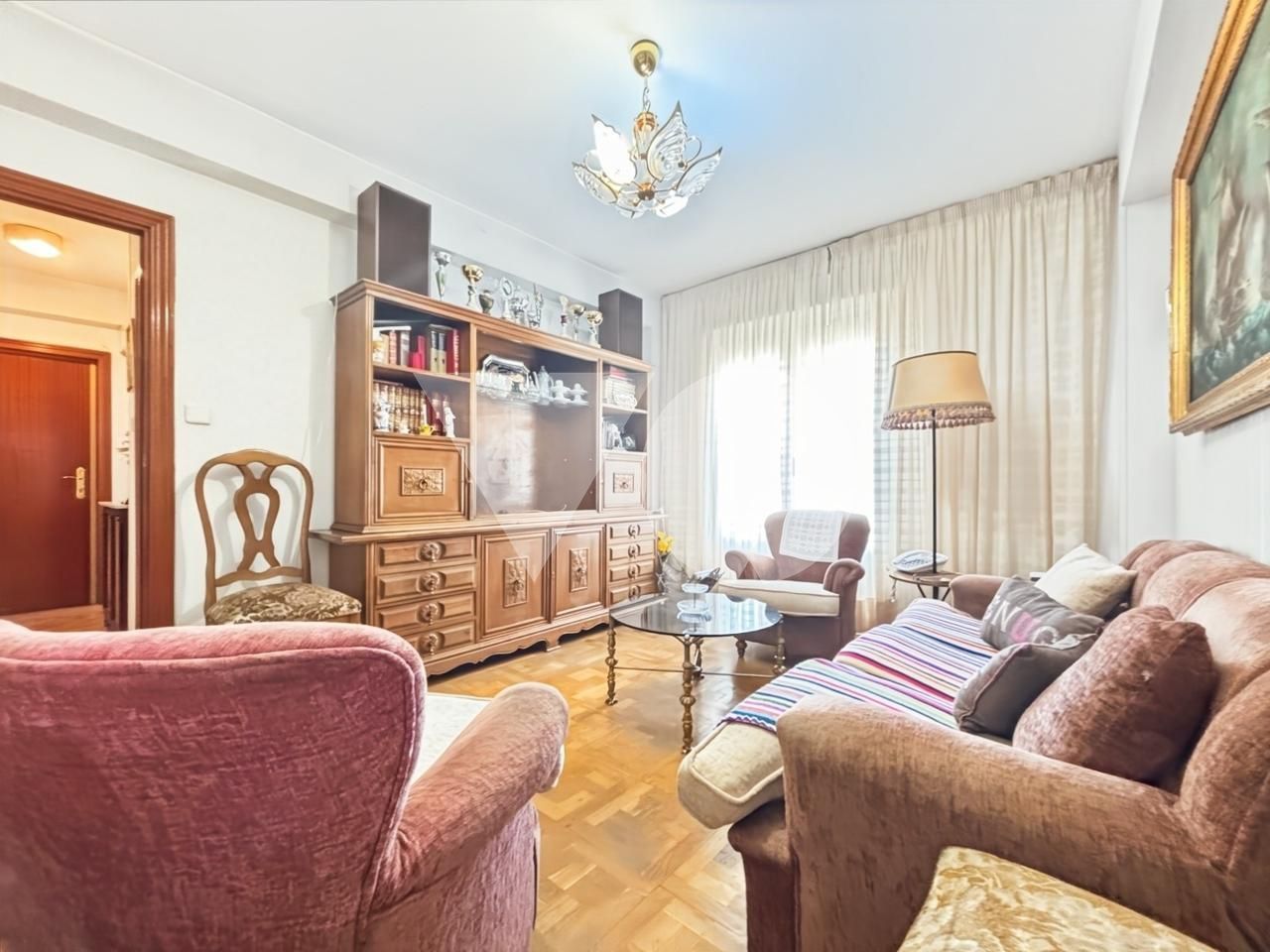 Living room of Flat for sale in  Madrid Capital  with Heating, Parquet flooring and Terrace