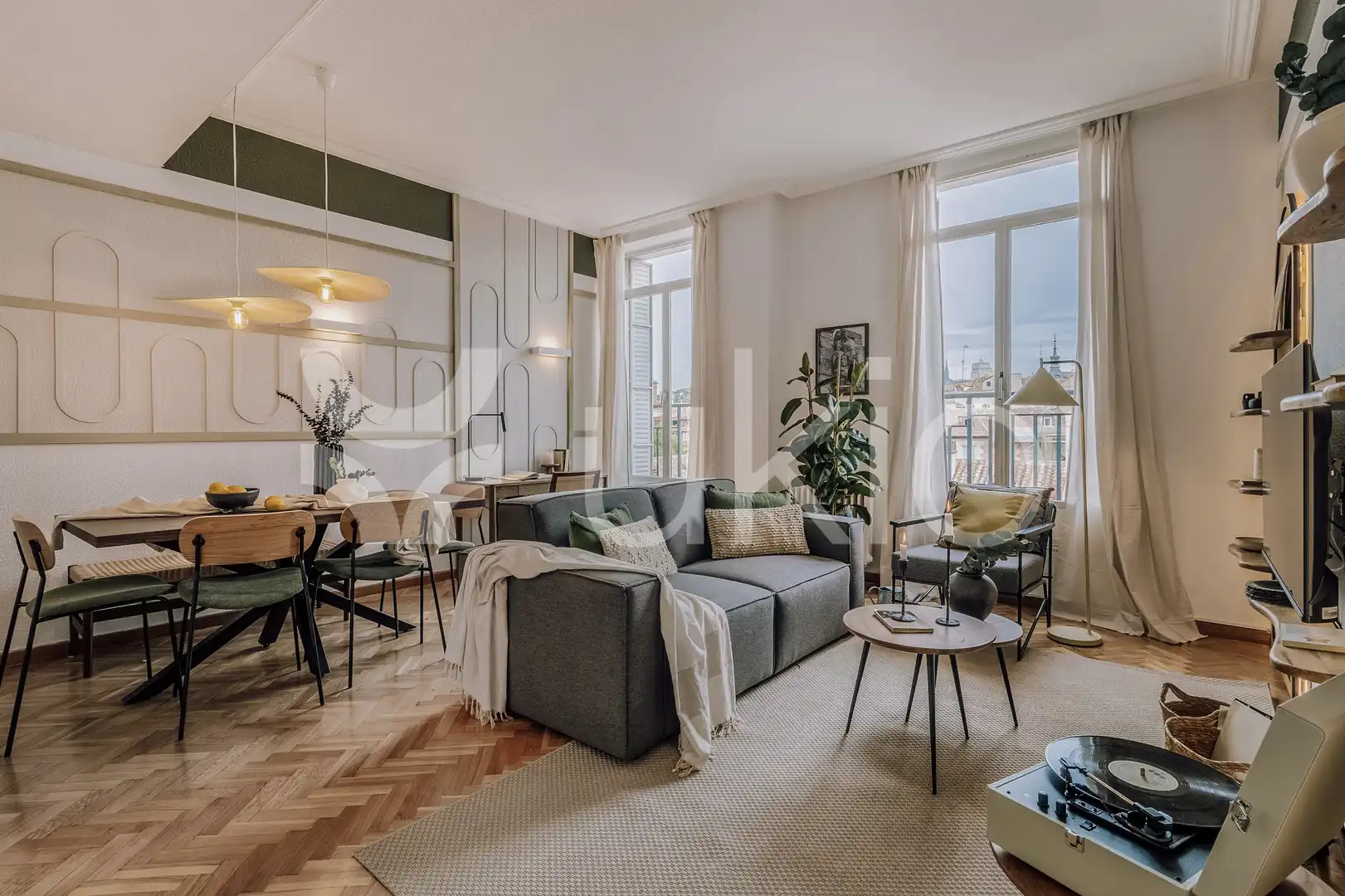 Sala d'estar de Apartament de lloguer en Madrid amb Aire condicionat, Calefacció i Moblat