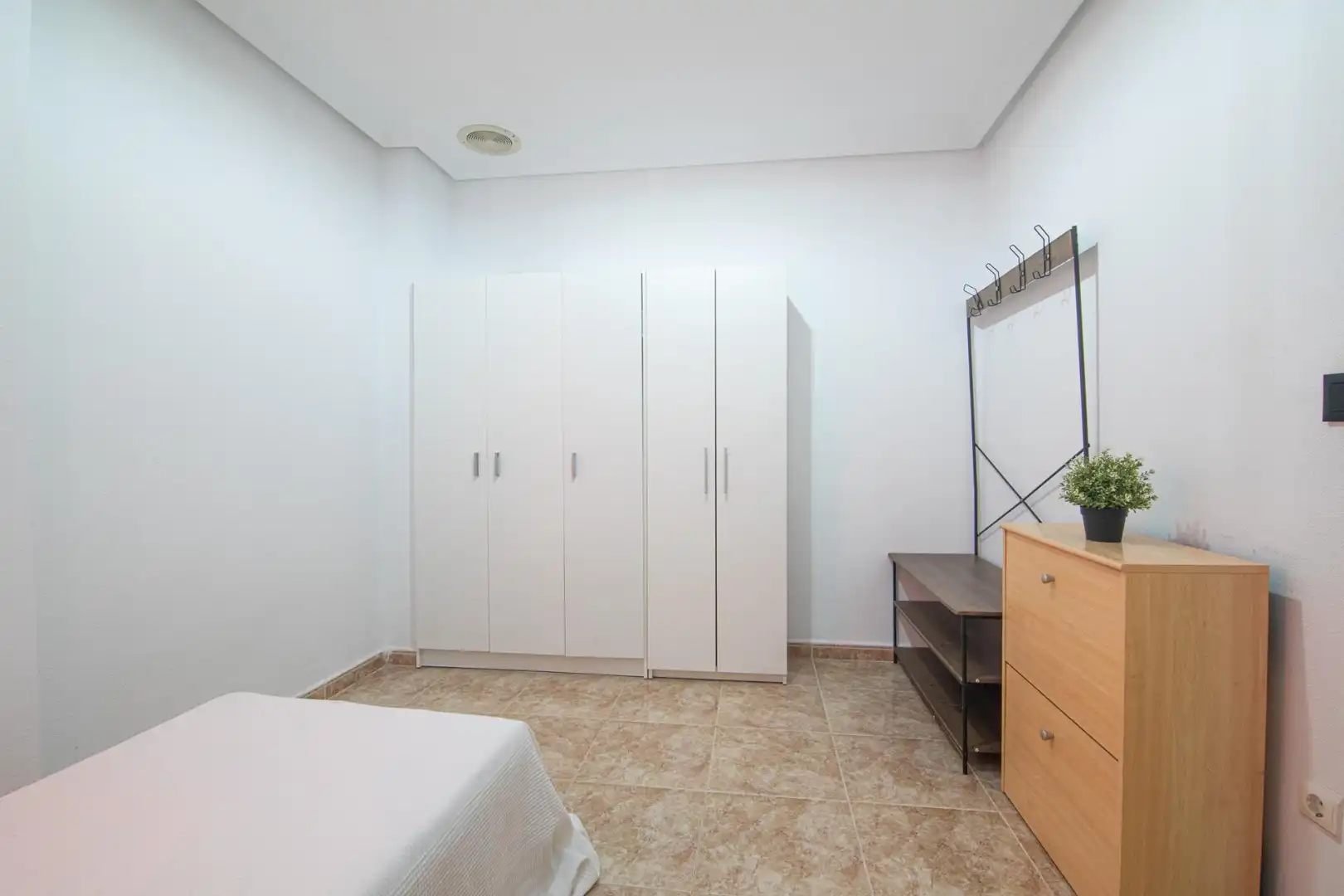 Habitación de Piso en venta en Elche / Elx con Calefacción y Balcón