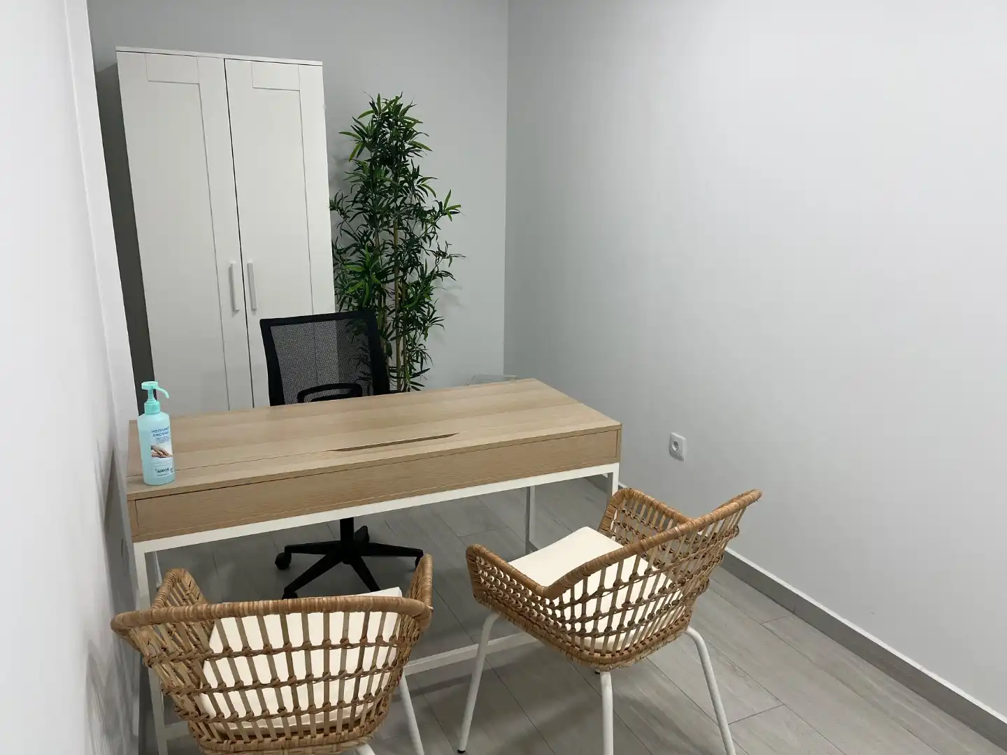 Local en venta en Poblats Marítims